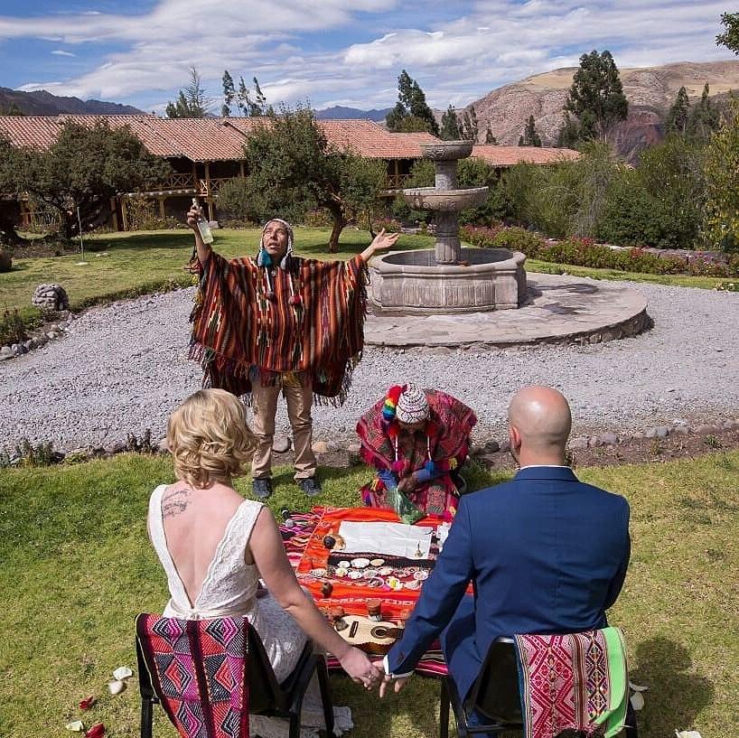 For the most romantic people Say I do in Peru 01