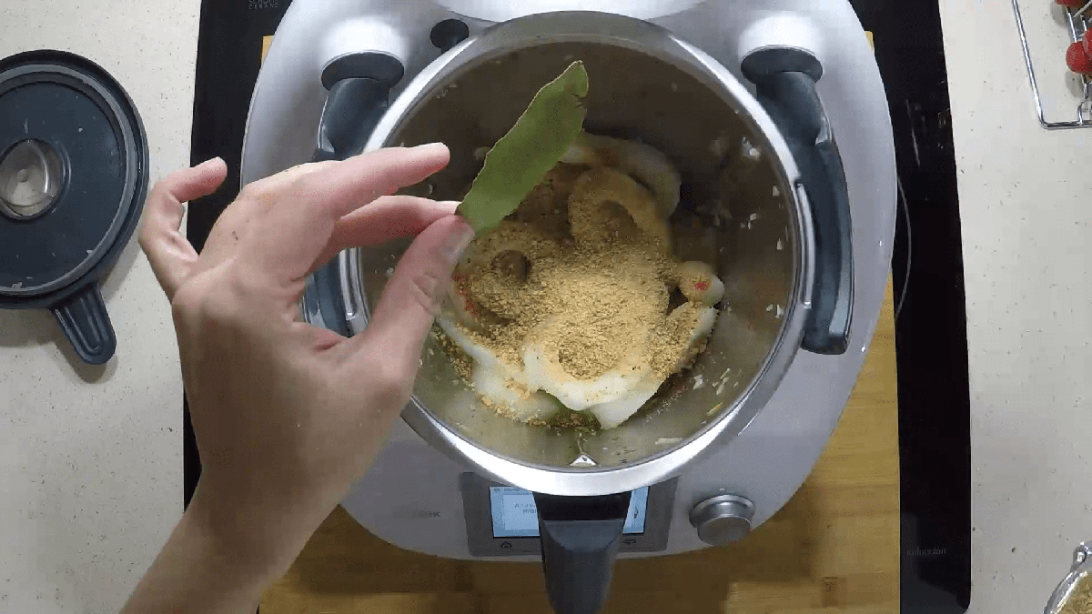 Calamares en salsa en la Thermomix