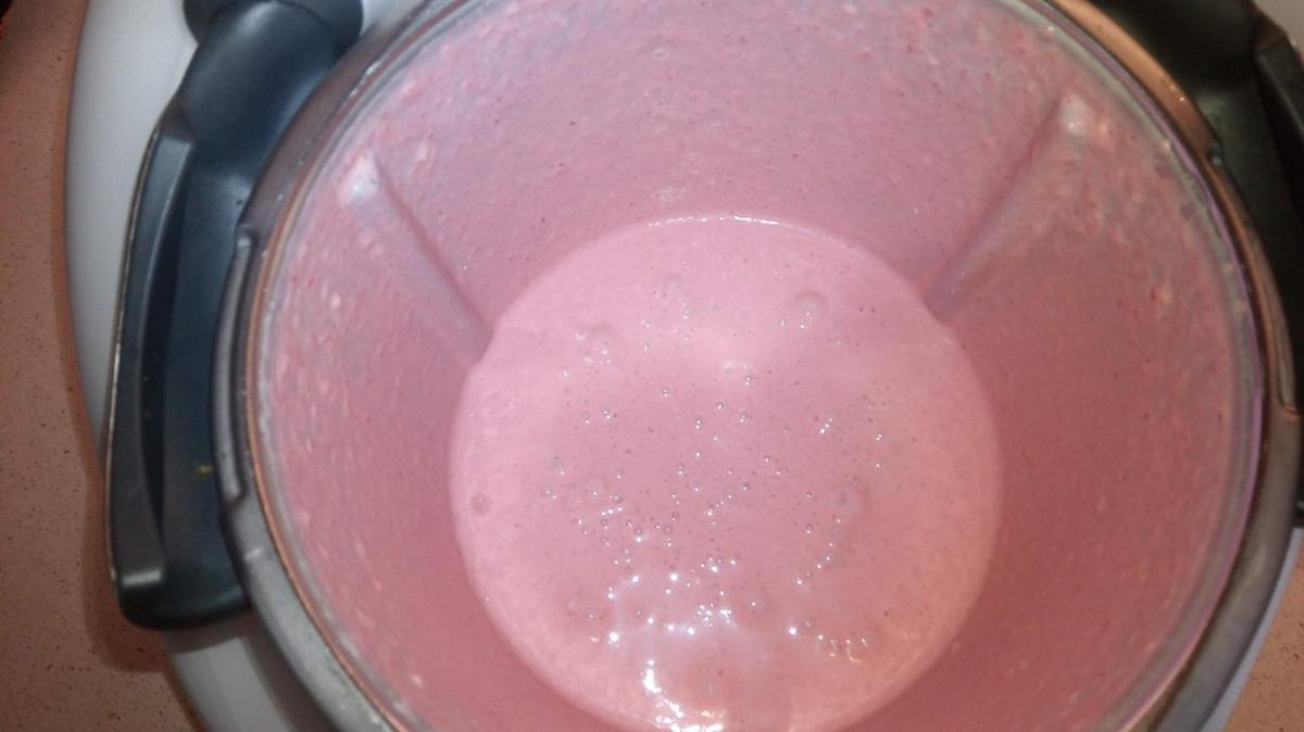 Batido de fresas terminado en Thermomix