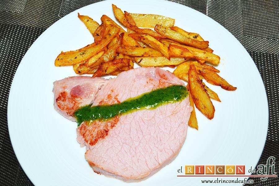 Chuletas de Sajonia con salsa de perejil, sugerencia de presentación