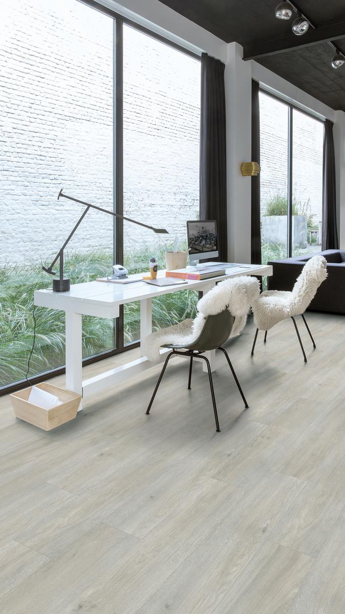 Suelo vinílico para encolar salón