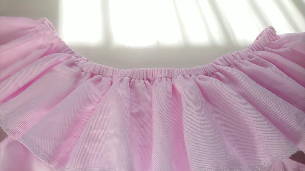 Blusa sin hombro con volante y tirantes ¡Con patrones gratis!