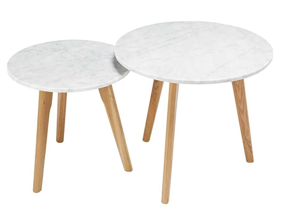 mesas de marmol blancas y muy ligeras para espacio en un salón pequeño