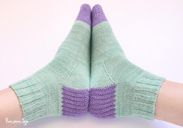 Patrón calcetines básicos