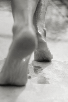 andar descalzo