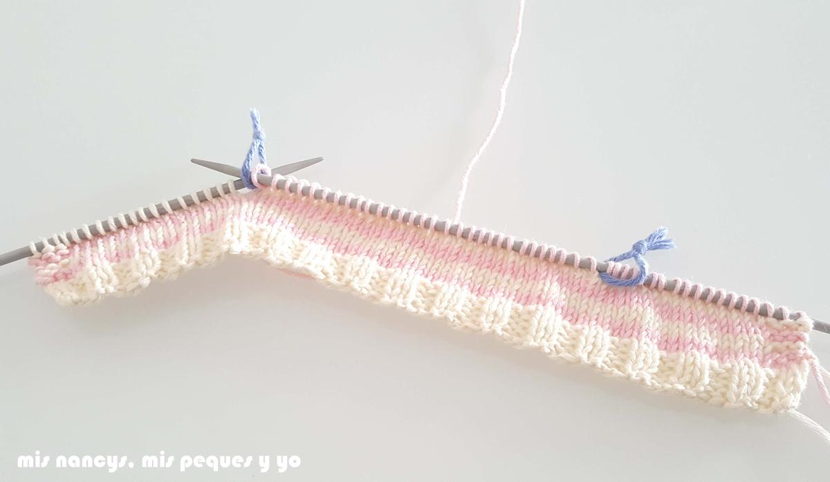 mis nancys, mis peques y yo, tutorial jersey de punto para Nancy "Fresa y nata", tejer 30 puntos y colocar segundo marcador
