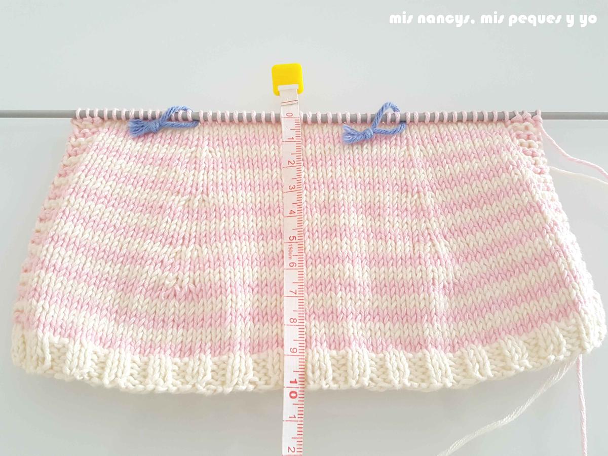 mis nancys, mis peques y yo, tutorial jersey de punto para Nancy "Fresa y nata", tejer hasta obtener 10 cm de alto