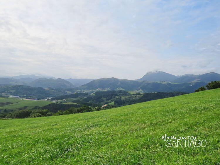 Sendas de media montaña por el Camino Primitivo