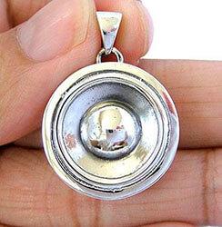 Colgante de plata subwoofer