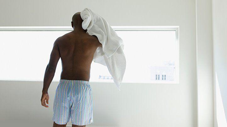 picor en los testículos causas