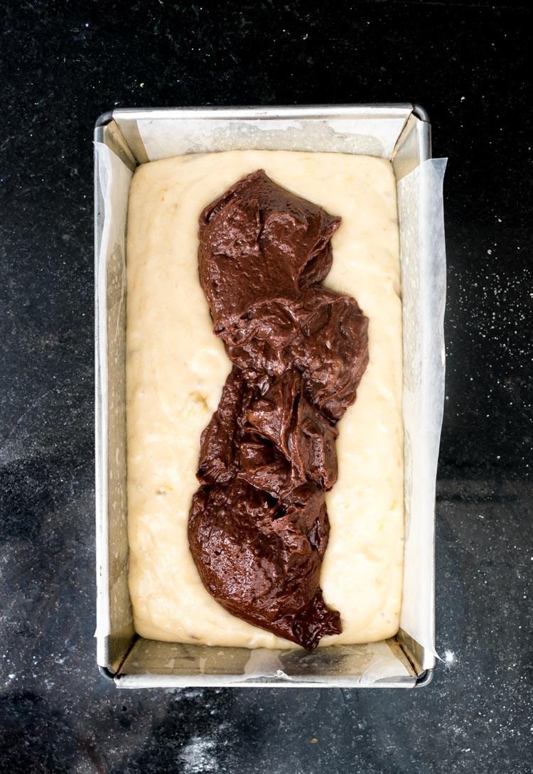 Panqué de plátano y nutella marmoleado