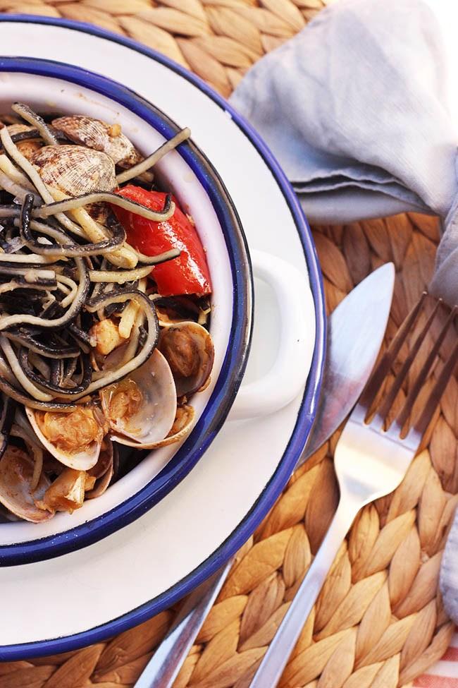 Receta: Angulas de Trigo con almejas y bacalao