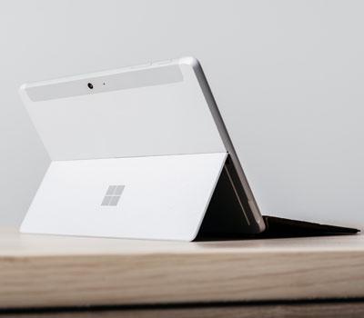 Microsoft Surface Go