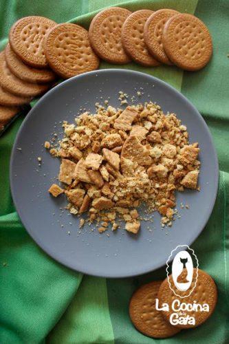 Trituramos las galletas María