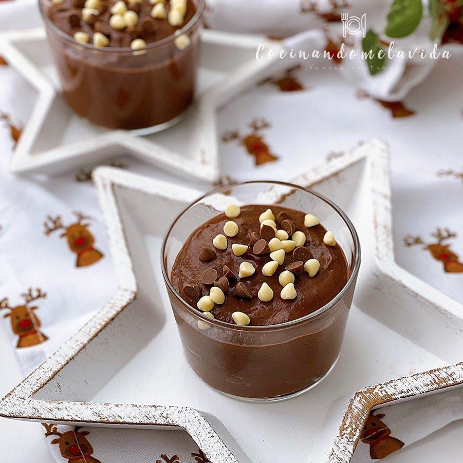 CREMOSO DE AGUACATE Y CHOCOLATE