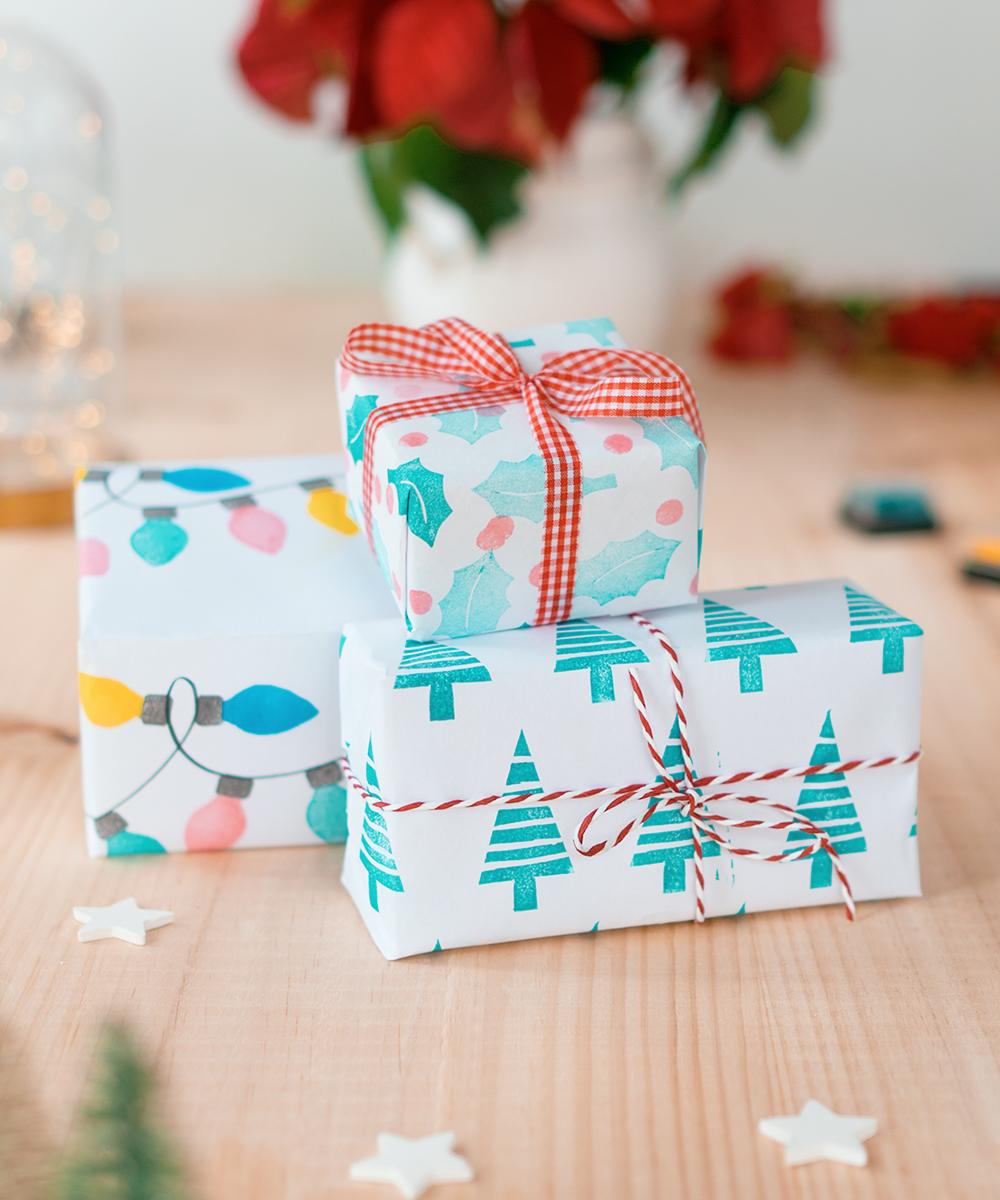 Sorprende envolviendo tus regalos con un papel de regalo creado por ti misma. Papeles de regalo creados con la técnica de carvado japones. Sólo necesitarás un cuter y una goma para realizarlo!