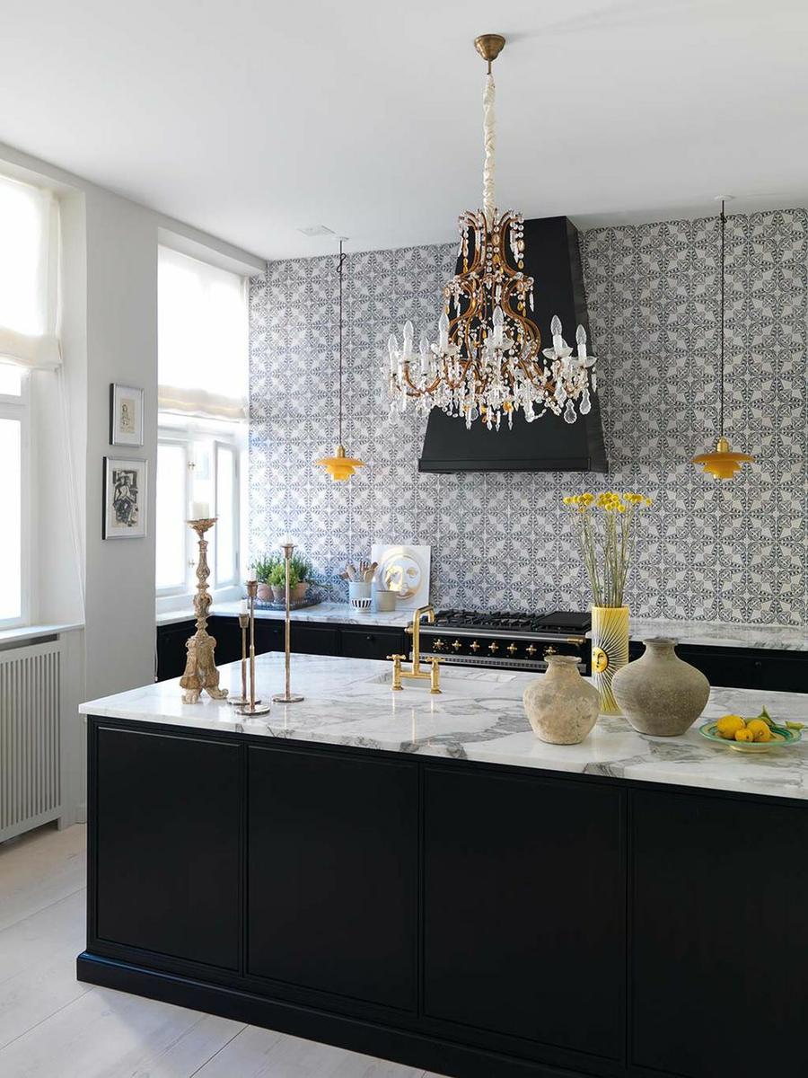 Cómo_decorar_con_arte_tu_hogar_cuadros_decoración paredes_consejos-04