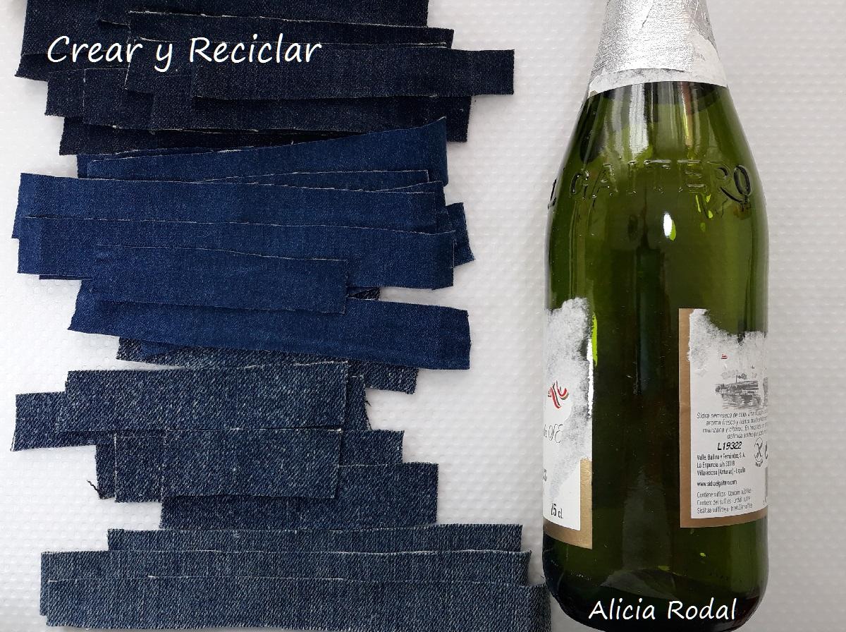 ideas para reutilizar y decorar envases, frascos o botellas de vidrio o cristal, fácil. DIY. Además vamos a reutilizar faldas y pantalones vaqueros, también conocidos como blue jeans, Denim, mahón, tejanos o mezclilla.