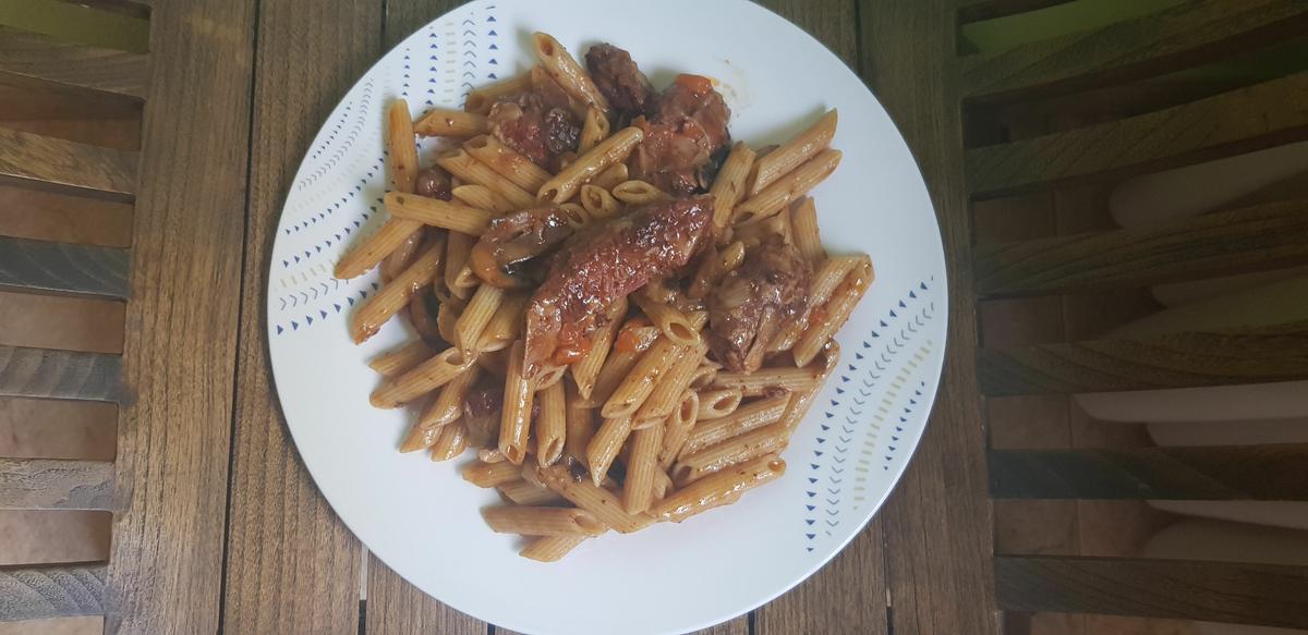 Macarrones con costilla ibérica