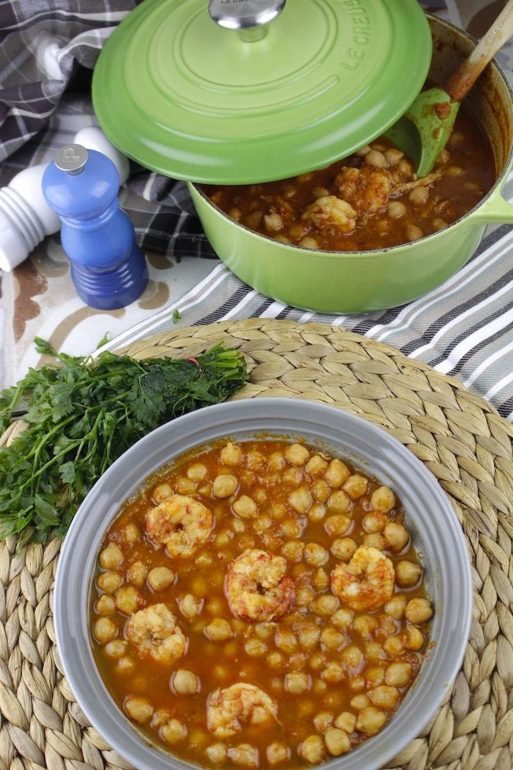 Garbanzos con langostinos o gambones
