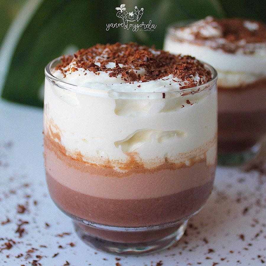 COPA SALUDABLE DE CREMA DE CHOCOLATE