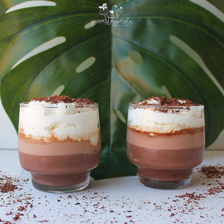 COPA SALUDABLE DE CREMA DE CHOCOLATE