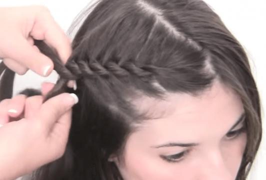 peinados bonitos con trenzas de dos cabos pegadas