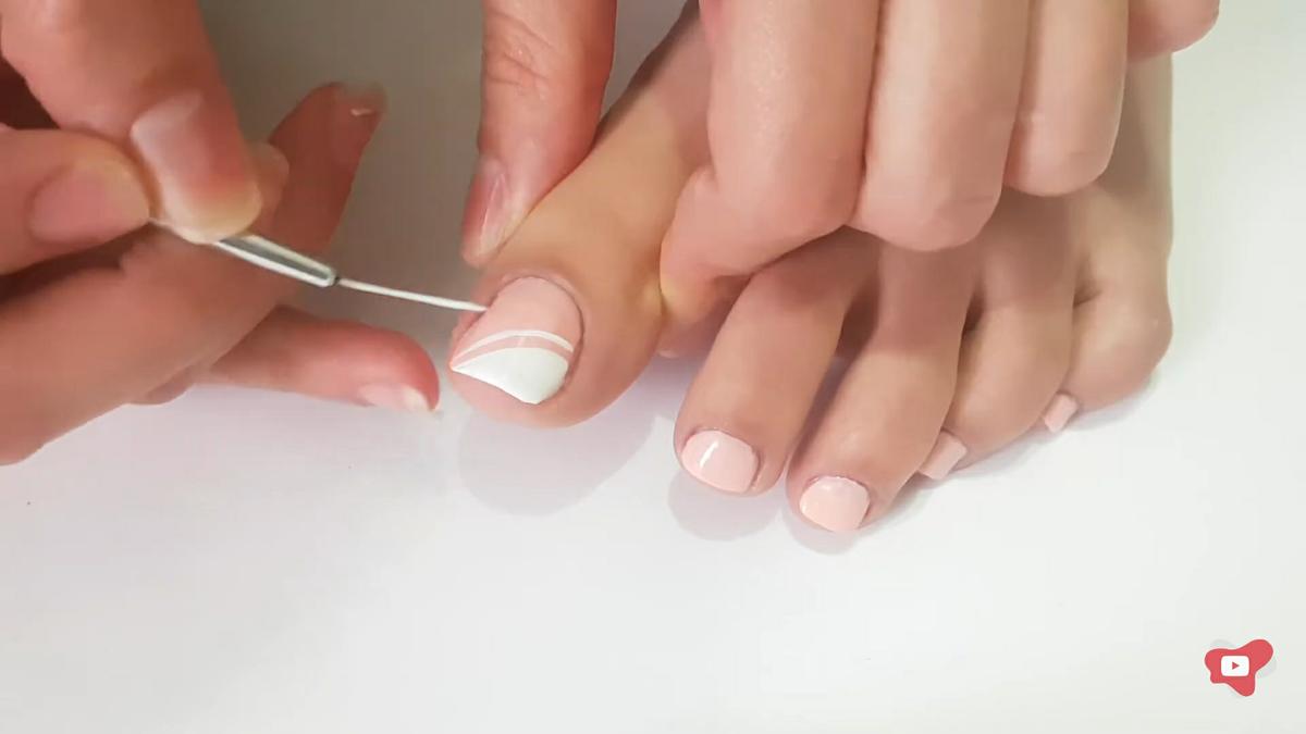 esmalte uñas color coral