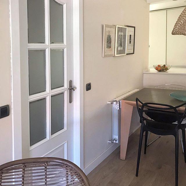 Puertas pintadas de blanco