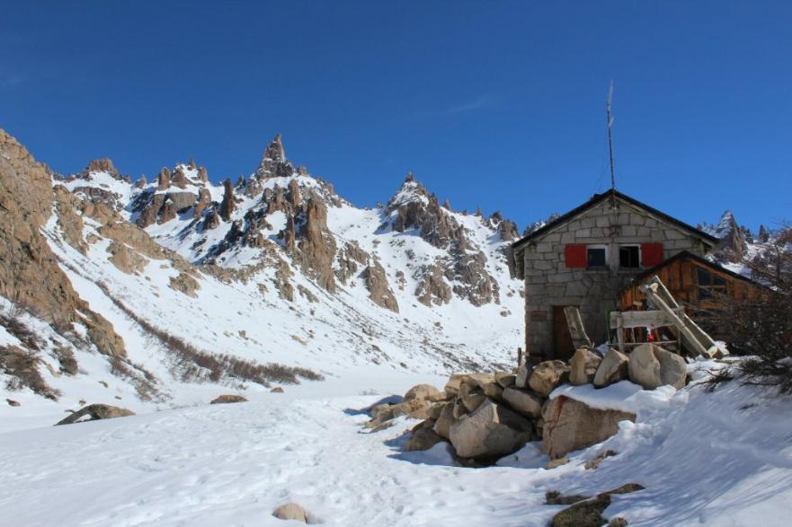 refugio frey en invierno