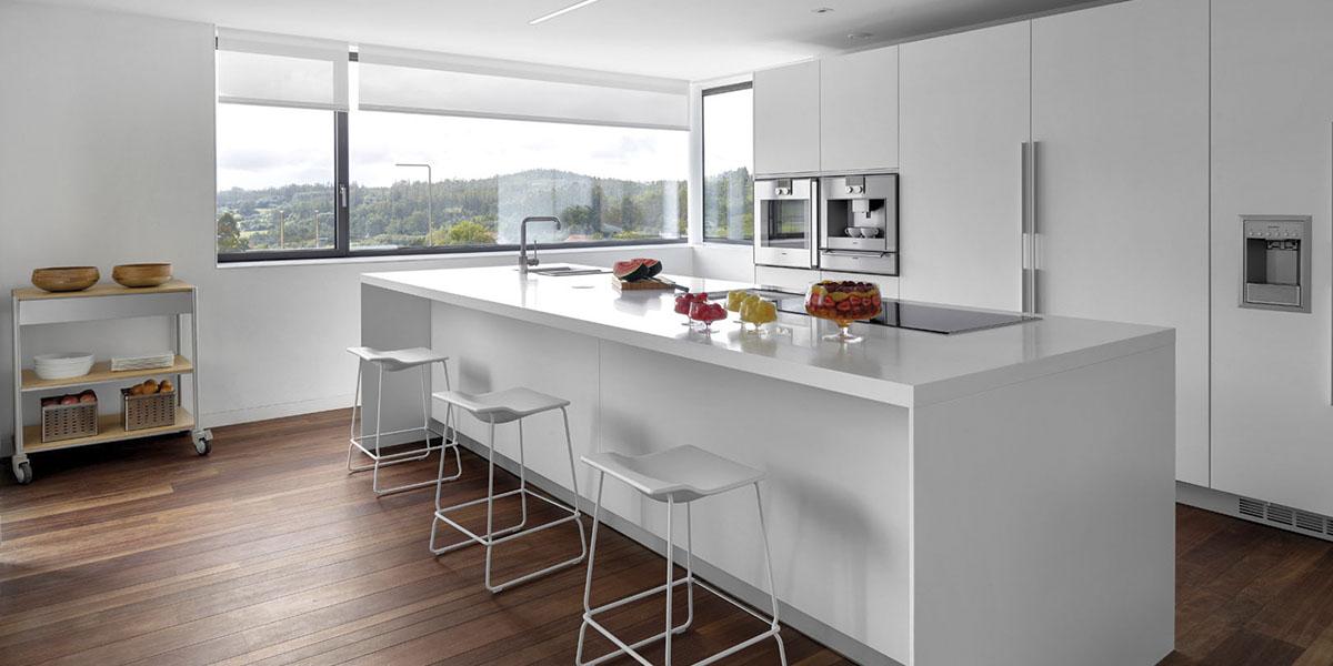 Cocina moderna con isla