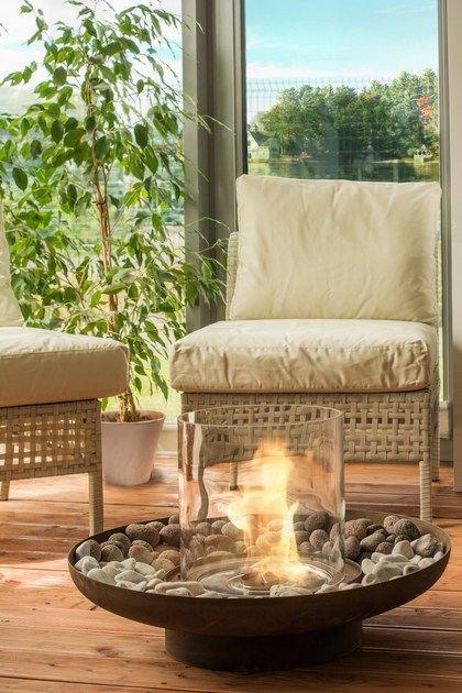 ideas para decorar tu terraza este verano con chimeneas