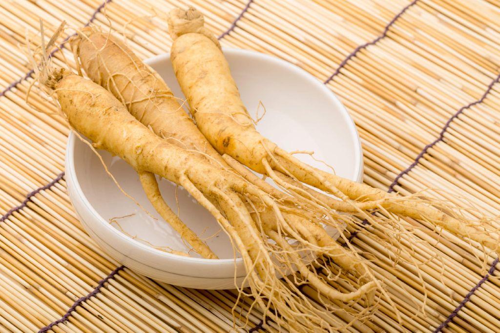 Ginseng para dejar de fumar. Vía NutriciónSinMás.