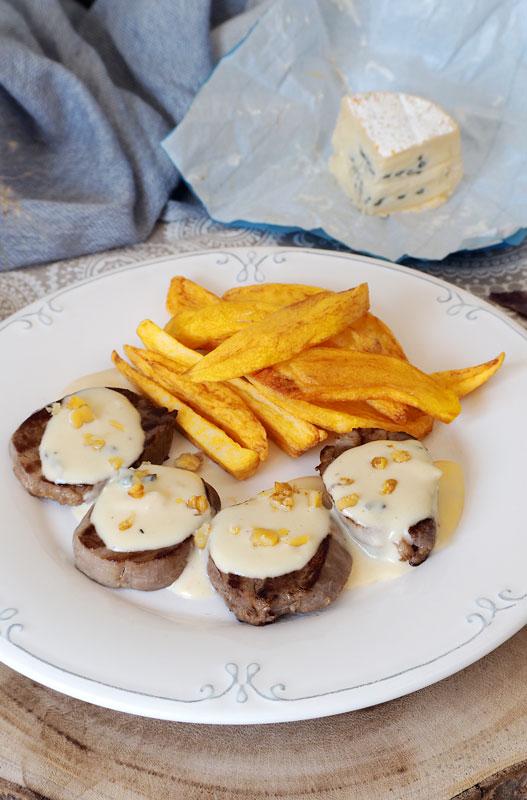 solomillo de cerdo con salsa de queso