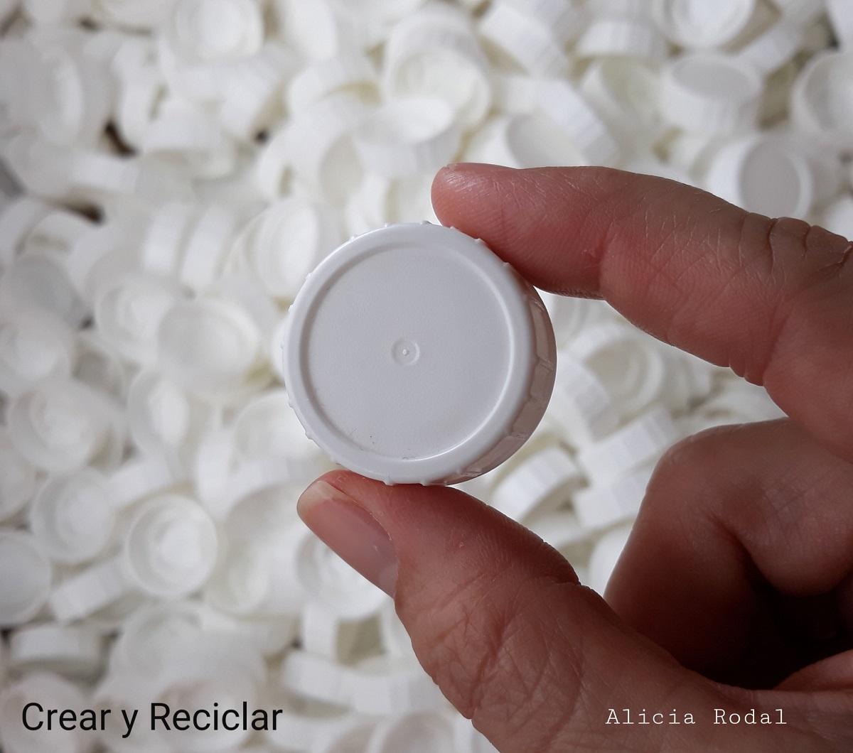 Como hacer una CESTA con tapas de plástico DIY. Reciclaje creativo. Ideas creativas