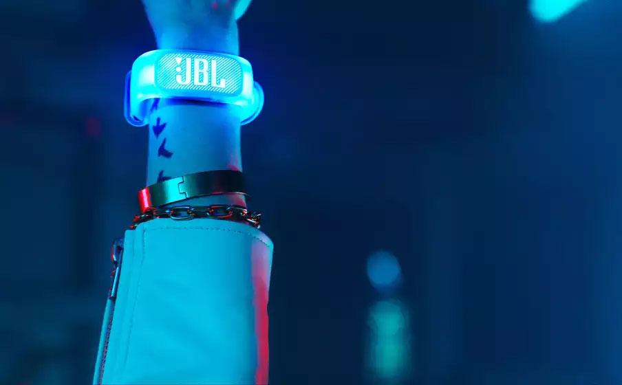 JBL Partybox 1000 - Air Gesture Wristband