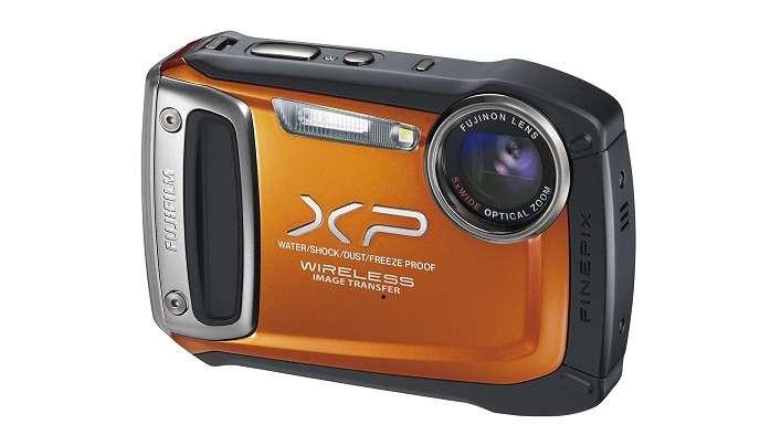 Cámara sumergible Fujifilm FinePix XP170 diseño naranja y negro