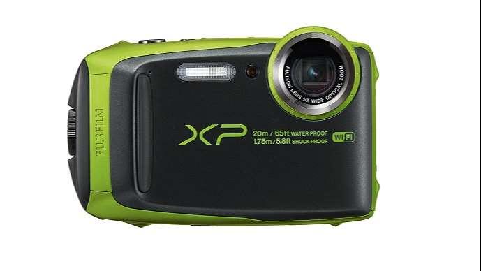 Cámara acuática deportiva Fujifilm Finepix XP120 de color verde lima y negro