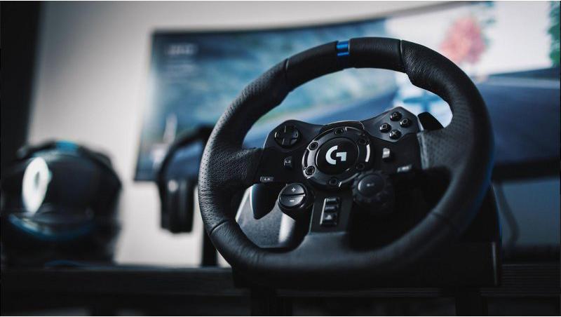 Logitech G923