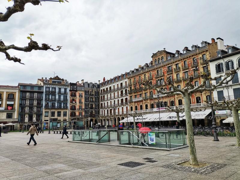 Qué ver en Navarra, Plaza del Castillo en Pamplona