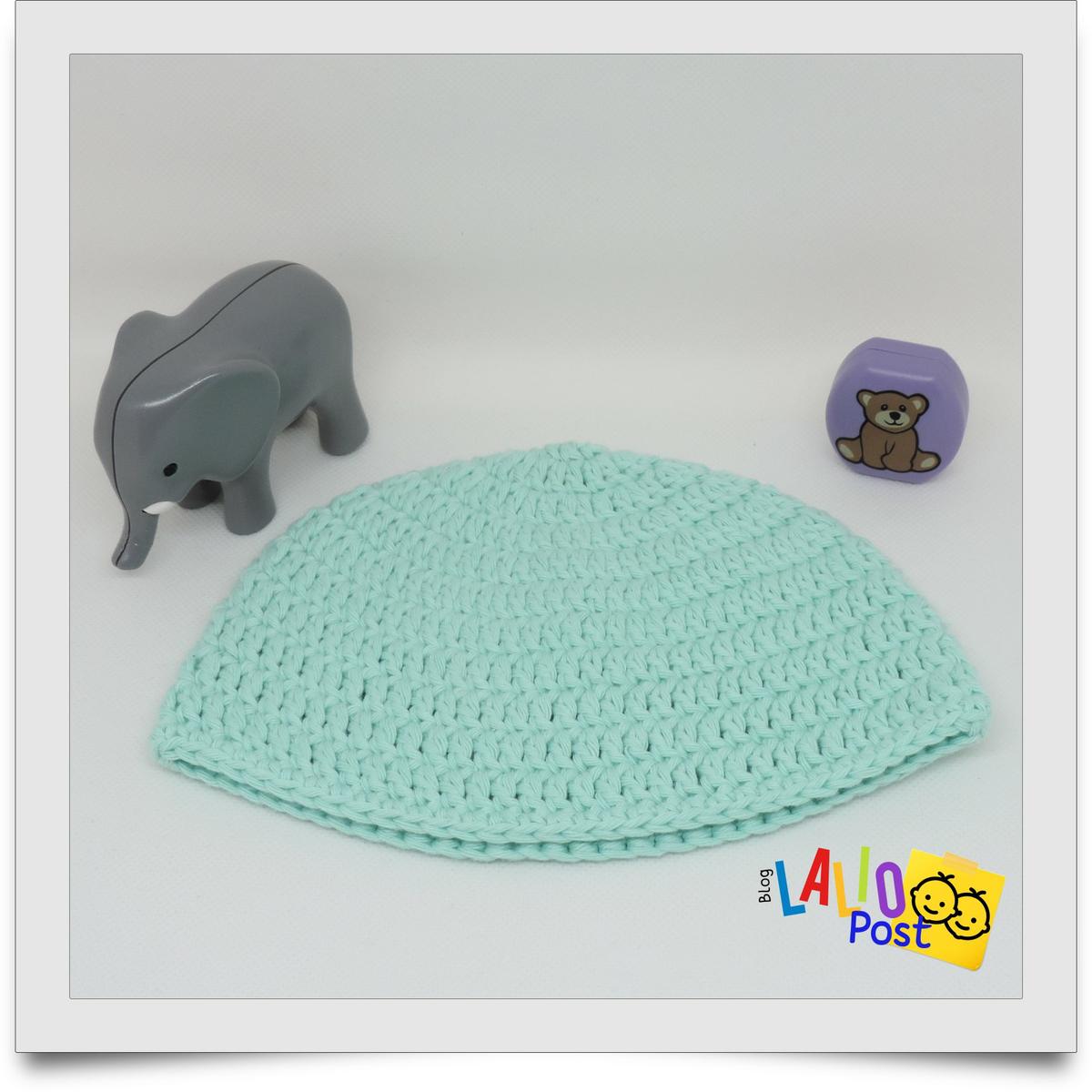 Gorrito color menta para bebé de 2 a 4 meses