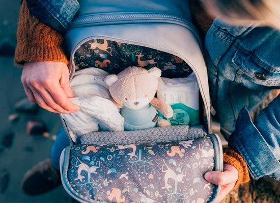 Bolso Mochila Cambiador y Cuna de viaje Bizzi Growin