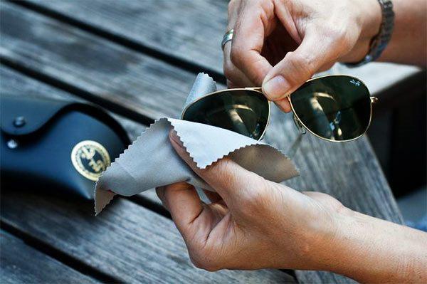 limpiar gafas de sol
