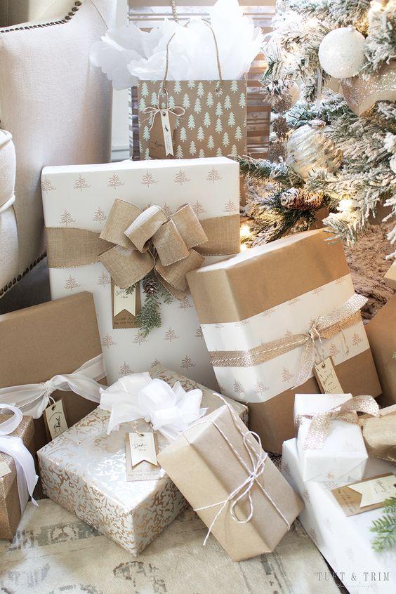 regalos navideños creativos empaques hojas ramitas navideñas kraft estampado ramitas pinos moños grandes sellos