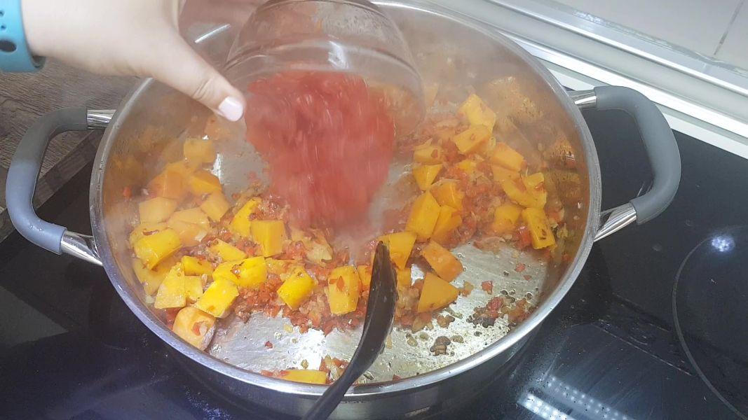 Arroz con pollo y calabaza