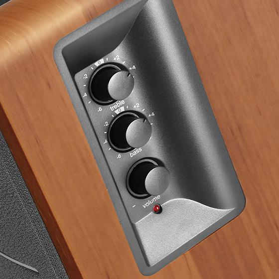 Edifier R1280TS - Control de bajos y agudos