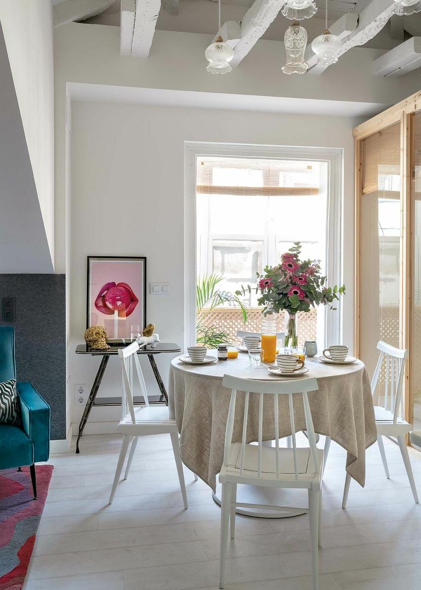 Trucos_para_mantener_casa_caliente_en_invierno_decoración_interiorismo_detalles_comedor-04