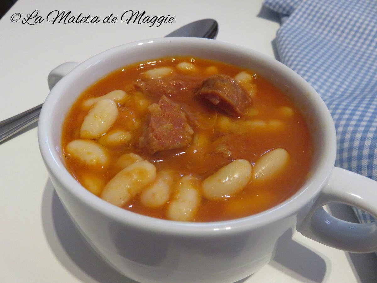 judías blancas con chorizo