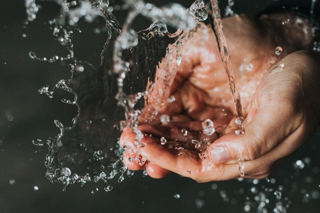 beneficios de usar crema para mano