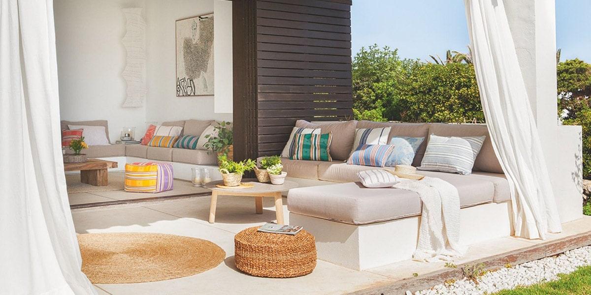 Cortinas en tonos neutros